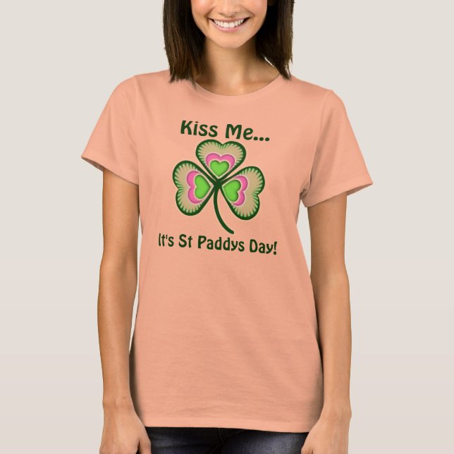 Personlig Kiss Me jag är (valfri namn) T-shirt (Framsida)