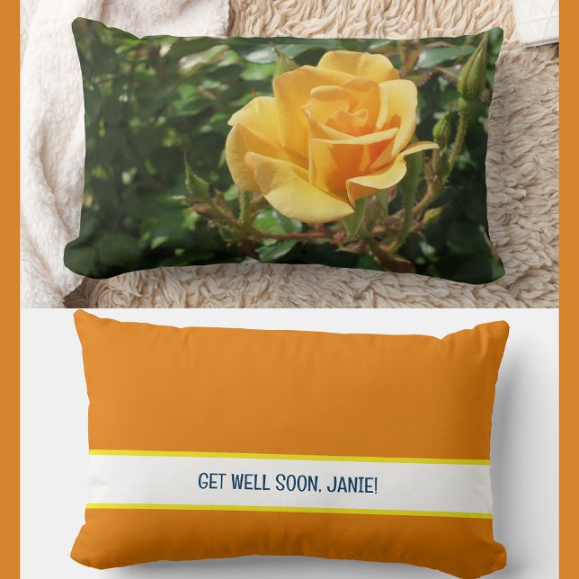 Personlig kommer snart att samarbeta med Gul ros Lumbarkudde (Modern, elegant Get Well Soon personalized name accent pillow coworker friend. Photo of  yellow rose)