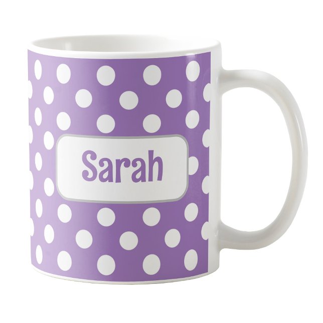 Personlig Lila Polka Dot Mugg (Personalized Purple Polka Dot Mug at Amy's Coffee Mugs on Zazzle.)