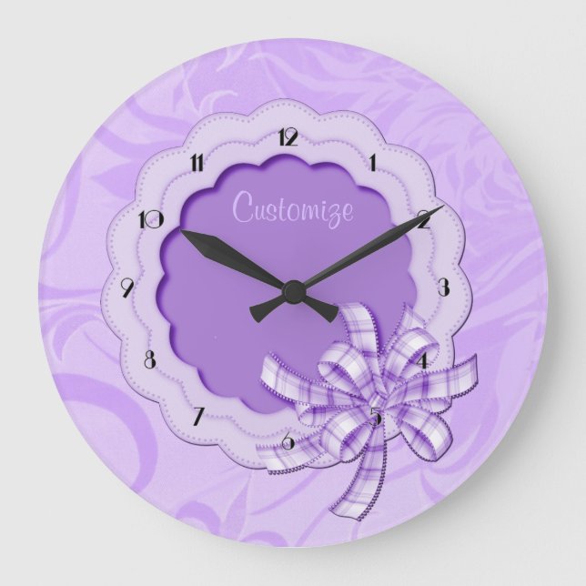 Personlig Lilac Scalloped Ram Wall Clock Stor Klocka (Framsida)