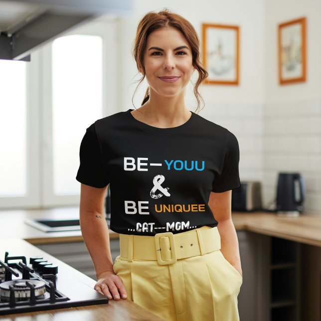 Personlig Luxury Typography Cute Pet Black T Shirt (Skapare uppladdad)