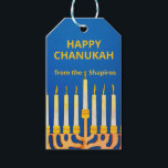 Personlig Lycklig Chanukah Menorah Presentetikett<br><div class="desc">Personlig Lycklig Chanukah Menorah Gift-Märkre. Ändra Namn före beställning. Kan också anpassa meddelandet på baksidan.</div>