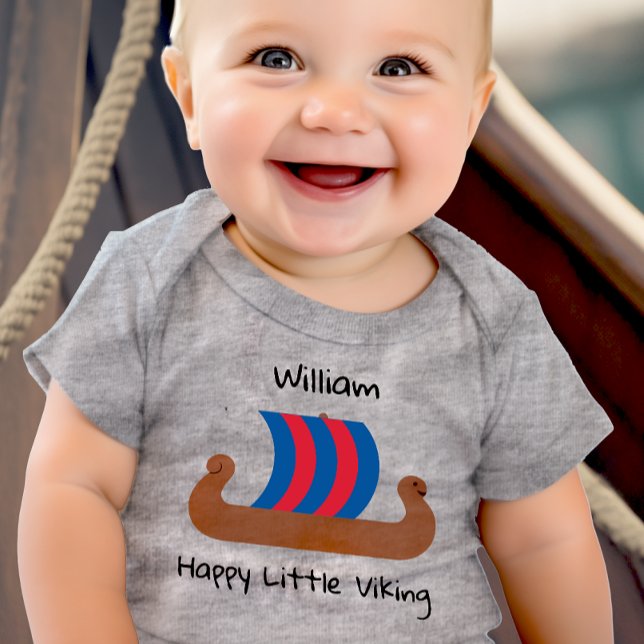 Personlig Lycklig Little Viking T Shirt (Skapare uppladdad)