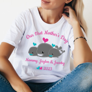 Personlig Mamma av tvillingpojkar, första Mors dag T Shirt