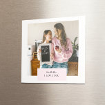 Personlig Mamma I Kärlek You Photo Magnet<br><div class="desc">"Upptäck Mamma kylskåp eller arbetsyta med den här söta personligen med ditt favoritfoto och det hjärtliga budskapet "Mamma, I Kärlek You" på en mjuk bakgrunden till pastellernas rosa. En perfekt liten keepy för Mor dag, hennes födelsedag, eller bara för att påminna henne om hur älskad hon är - varje gång...</div>