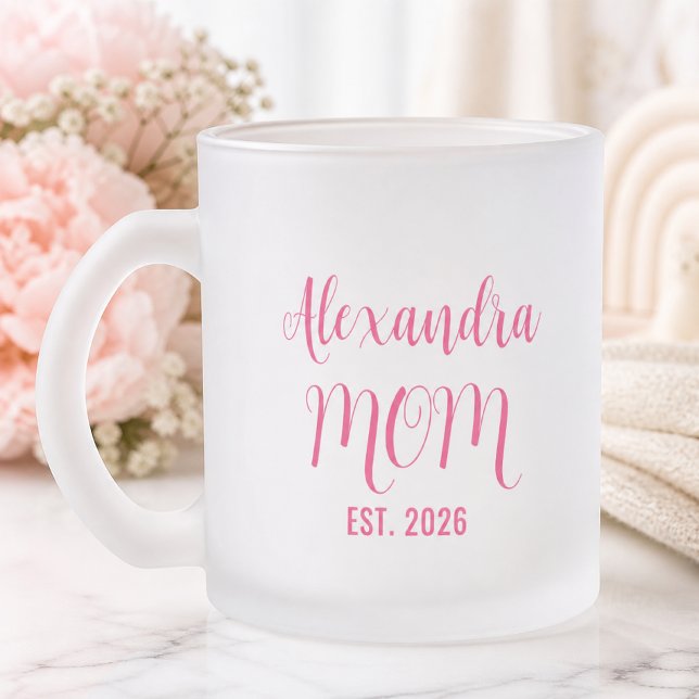Personlig mammas namn etablerat rosa skript  frostad glasmugg (Skapare uppladdad)