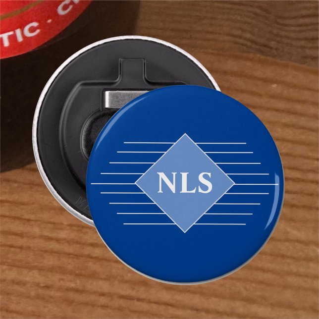 Personlig med Initialer hos mottagaren Flasköppnare (Skapare uppladdad)