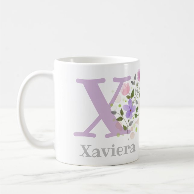 Personlig med namn Xaviera och första initialen. Kaffemugg (Vänster)