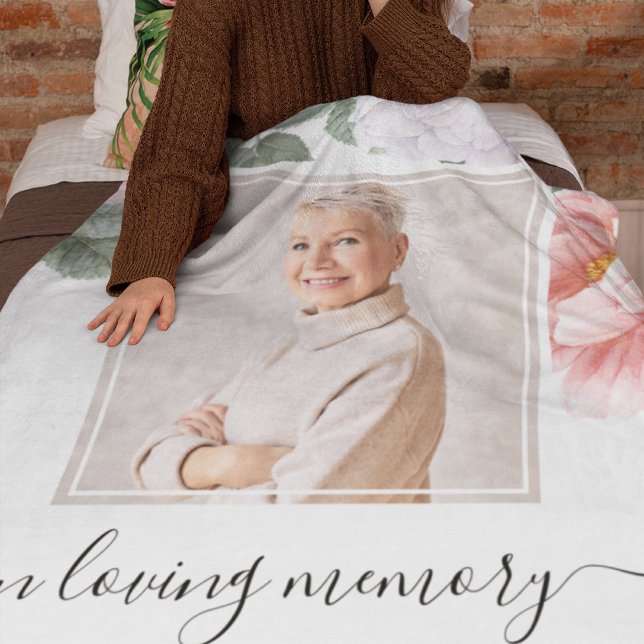 Personlig Memorial Photo Peony Blommigt Fleecefilt (Custom Memorial Floral Peony Blanket, a token of remembrance that merges comfort and sentiment.)