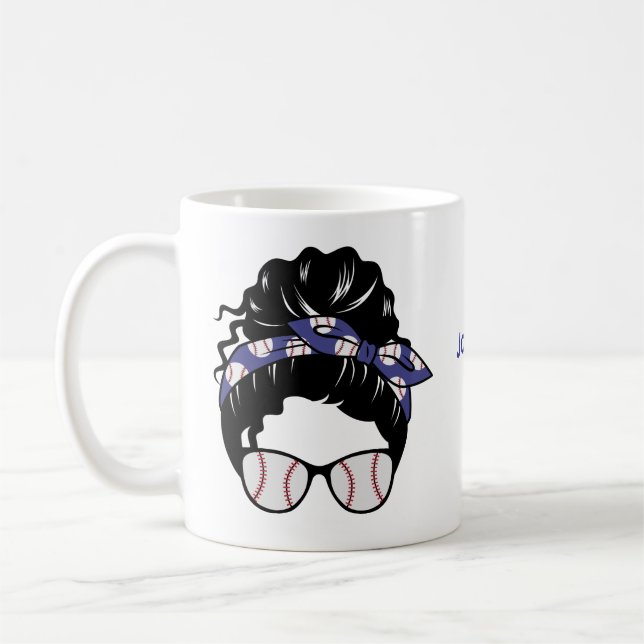 Personlig Messy Bun Baseball Mamma Kaffemugg (Vänster)