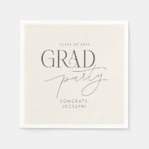 Personlig minimalistisk grann gradfest i krämgrå