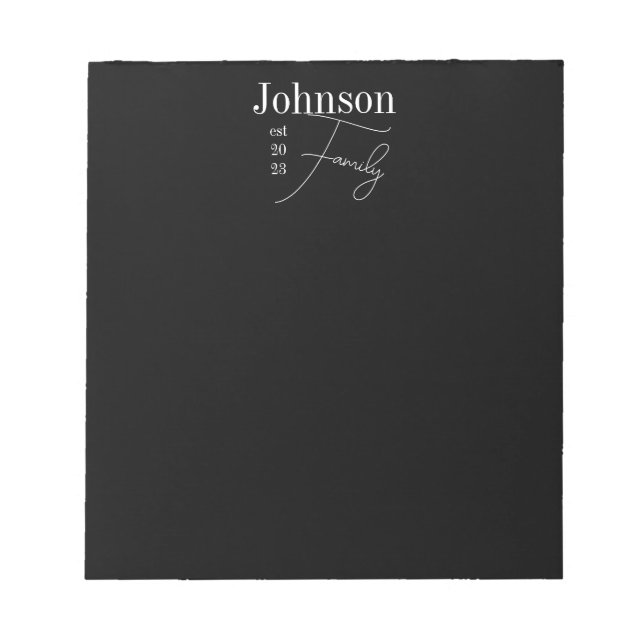Personlig Modern Family Namn Black and White Anteckningsblock (Framsida)
