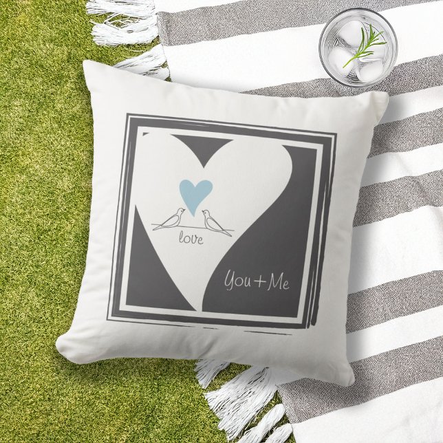 Personlig Modern Love birds Light Blue Heart Kudde (Skapare uppladdad)