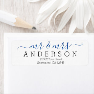 Personlig Modern Mr. och Mrs. Family Namn Return Returadress Etikett