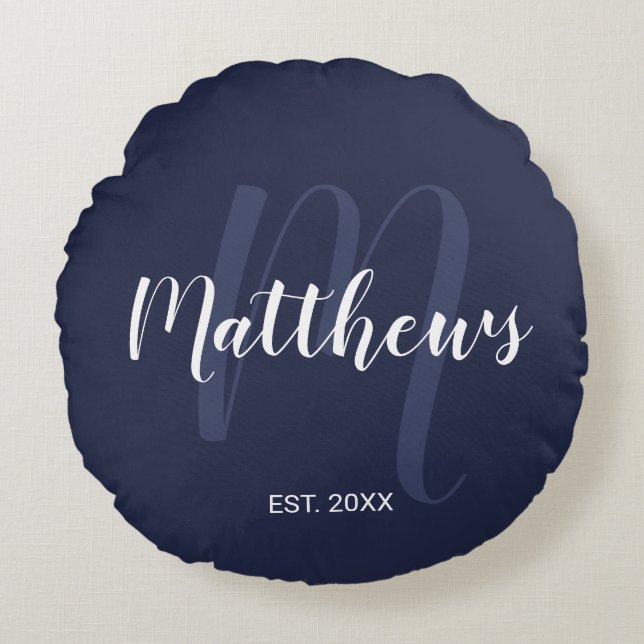 Personlig Modern Script Monogram & Family Namn Rund Kudde (Framsidan)