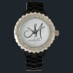 Personlig Monogram Black Initial Script Namn Armbandsur<br><div class="desc">Ett modernt elegant-monogram för personlig med en svart början och ett skript namn. En elegant vaktar henne,  fru,  dotter eller barndotter.</div>