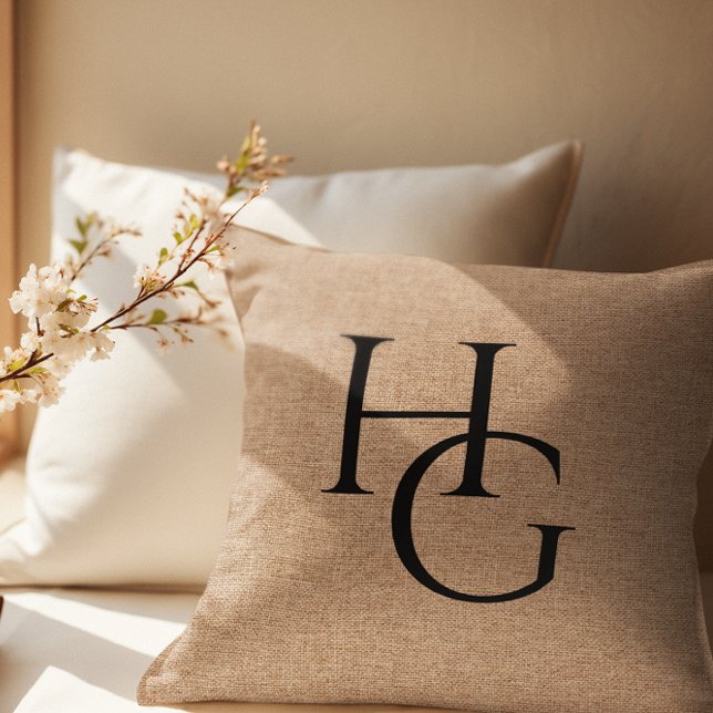 Personlig Monogram Faux Burlap Kudde (Skapare uppladdad)