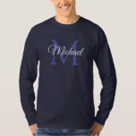 Personlig Monogram första Manarna Brev Namn T Shirt<br><div class="desc">Personlig Monogram Inledande Brev Namn Manar Långärmad Template Elegant Trendig Navy Blue Basic Långärmad T-Shirt.</div>