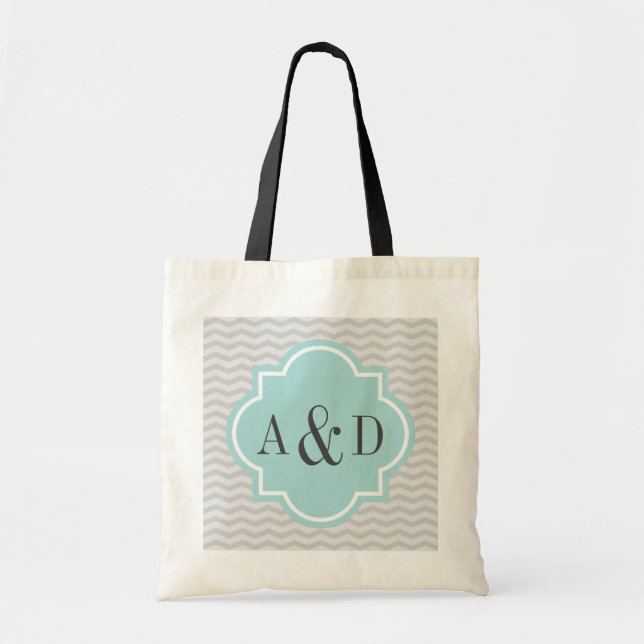 Personlig monogram grå chevron-randig tote-bag tygkasse (Framsidan)