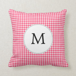 Personlig Monogram Houndstooth Rosa och White Kudde