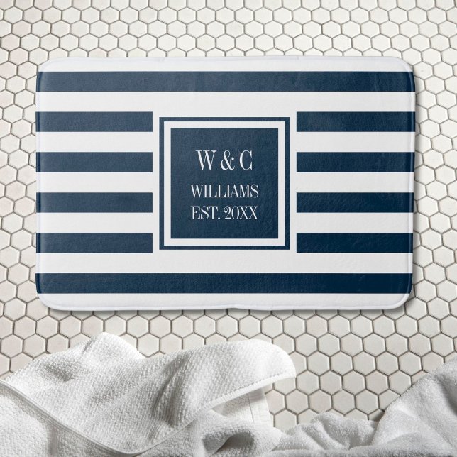 Personlig monogram marinblå vit rand badrumsmatta (Personalized Monogram Navy Blue White Stripe Bath Mat)
