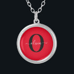 Personlig Monogram Namn Red Black White Silverpläterat Halsband<br><div class="desc">Den här elegantens monogram- och snyggt-manusförfattaren namn kan ges som en gåva till en födelsedag, bröllop, möhippa, årsdag, Mors dag eller vilken tillfälle som helst. Det kan vara personlig med människans initialtid och namn. Du kan ändra teckensnitt, teckensnitt färg, storlekt teckensnitt och bakgrund färg med Verktyg i Design. Teckensnittet storlekt...</div>