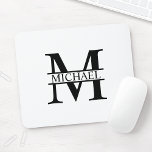 Personlig Monogram och Namn Musmatta<br><div class="desc">Personlig Monogram- och Namn-presentationer med personlig monogram och namn i klassiskt serif font stil. Perfekt som fars dag-gåvor till pappa,  gåvor till farfar,  make,  student och annat.</div>
