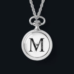 Personlig Monogram och Namn Pocket Watch Armbandsur<br><div class="desc">Personlig Monogram och Namn Gift har personlig monogram och namn i klassiskt serif font stil. Perfekt som fars dag-gåvor till pappa,  gåvor till marskalkar och vid särskilda tillfällen.</div>