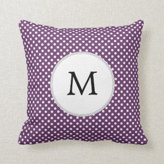 Personlig Monogram Polka dots lila och vit  Kudde