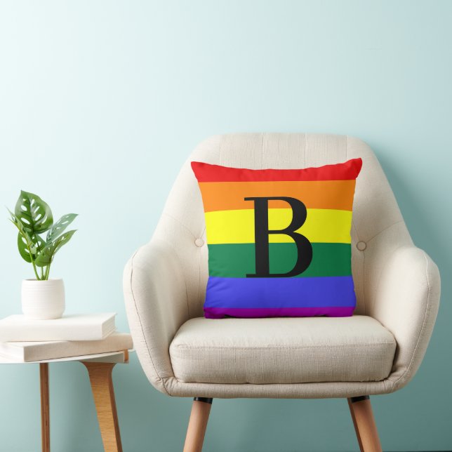 Personlig monogram regnbåge HBTQ-stolthet gåva Kudde (Stol)