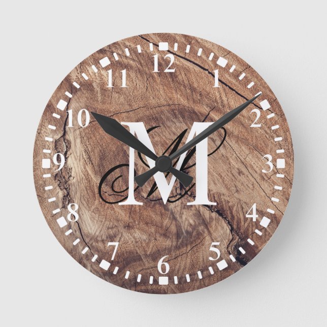 Personlig Monogram Rustic Wood Grain Design Rund Klocka (Framsida)