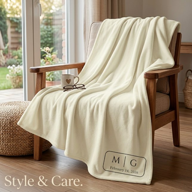 Personlig monogramdatum beige fleecefilt (Personalized Monogram Date Beige Fleece Blanket)