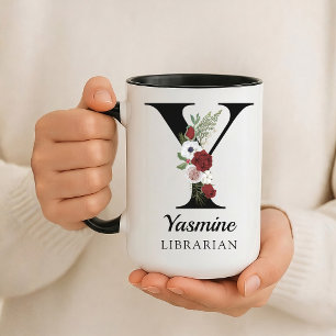 Personlig mugg med initialer för bibliotekarie