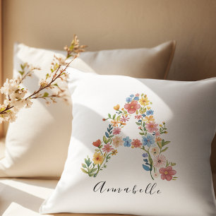 Personlig Namn & Blommigt Monogram "A" Kudde
