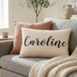 Personlig Namn Elegant Cream Minimalist-skript Prydnadskudde<br><div class="desc">Lägg till en personlig beröring på ditt space med den här elegantens anpassade namnknappar. Den här kudden har en mjuk bakgrund för elfenbensgrädde och en snyggt med skrivstil. Den är perfekt för rum, vardagsrum, sovrum eller plantskolor. En tänksam och unik gåva till födelsedagar, hemmaplan eller särskilda tillfällen. Anpassa den med...</div>
