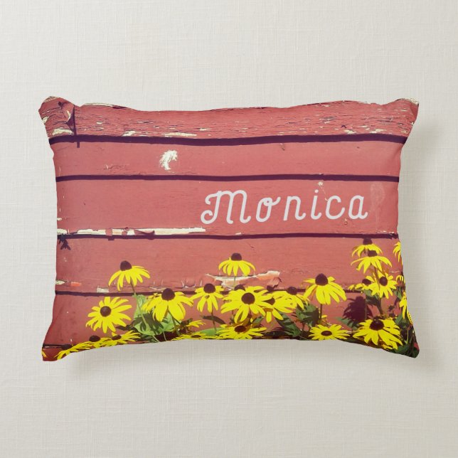 Personlig Namn med Rustic Wood & Flowers Prydnadskudde (Framsidan)