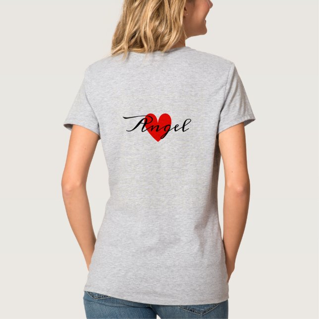 Personlig Namn och minimalt rött hjärta Cute T Shirt (Baksida)