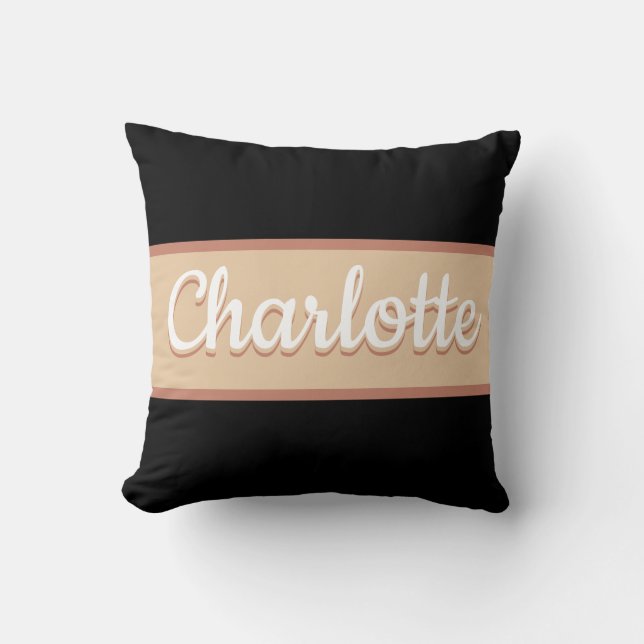 Personlig Namn Retro Rand Beige Black Kudde (Framsida)