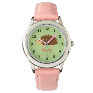 Personlig namn rosa hedgehog-tjejer tittar på armbandsur
