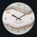 Personlig Namn Stone marble Agate Large Clock Stor Klocka<br><div class="desc">Den här väggklockan är designad för att samordna med vår agate Business Collection och har en fantastisk marmor-agate-bakgrund med ditt eget företag namn. Om du vill göra en mer avancerad anpassning av den här designen, t.ex. ändra layout, teckensnitt eller storlek text, klickar du på knappen "CUSTOMIZE" ovan. Kontakta mig om...</div>