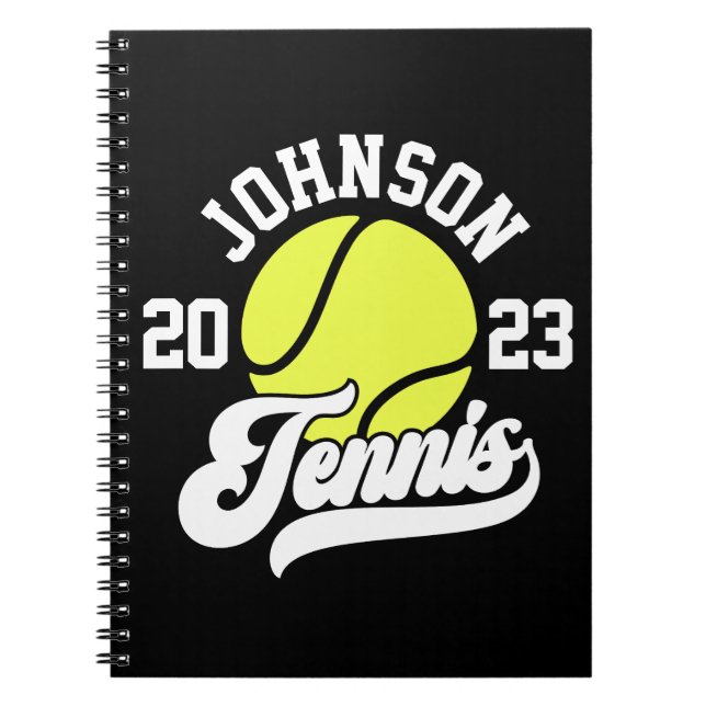 Personlig NAMN Tennis Player Racket Boll Court Anteckningsbok (Framsidan)