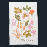 Personlig Namn Vår sommarblommor i Blommigt Kökshandduk<br><div class="desc">Den här söt kökshandduken har en snyggt blommigt som illustrerar blommor i rosa,  orange och grönt. Anpassa det med ditt namn i skriptbokstäver. Underbar presentidé!</div>