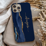 Personlig Namnteckning marinblått Guld Agate<br><div class="desc">Anpassa den här elegantens moderna design med ditt namn i lodrät guld-färgad namnteckning handskript på en marin blå bakgrund med en gräns av marin blå vattenfärgad agat som trimmas med guld faux glitter. (Om du vill behålla utslagen i början och slutet av namn ersätter du bara brev och lämnar symbolerna...</div>