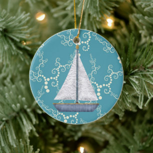 Personlig Nautical Sailboat och Swirling Vatten Julgransprydnad Keramik