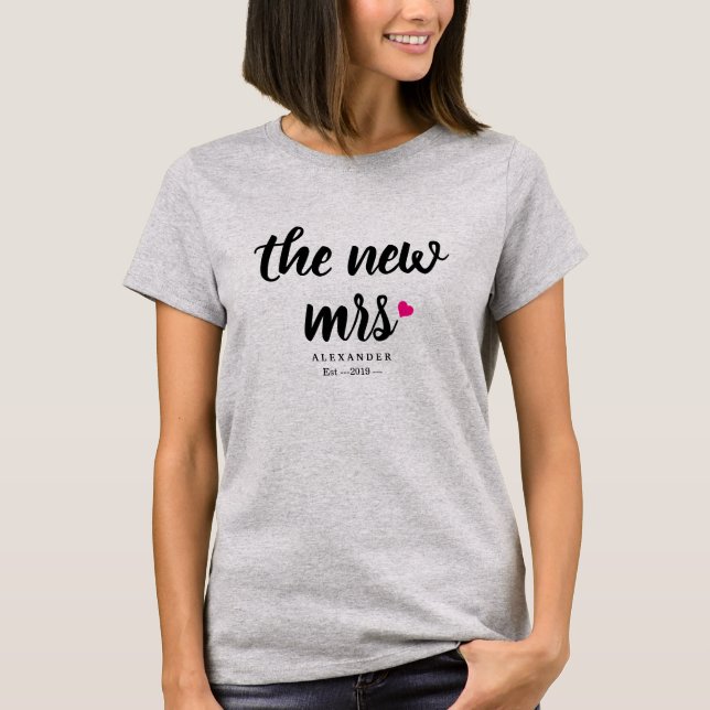 Personlig New Mrs Namn med er Bröllop Date T Shirt (Framsida)