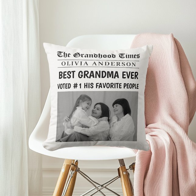 Personlig Newspaper | Best Grandma Gift Kudde (Skapare uppladdad)