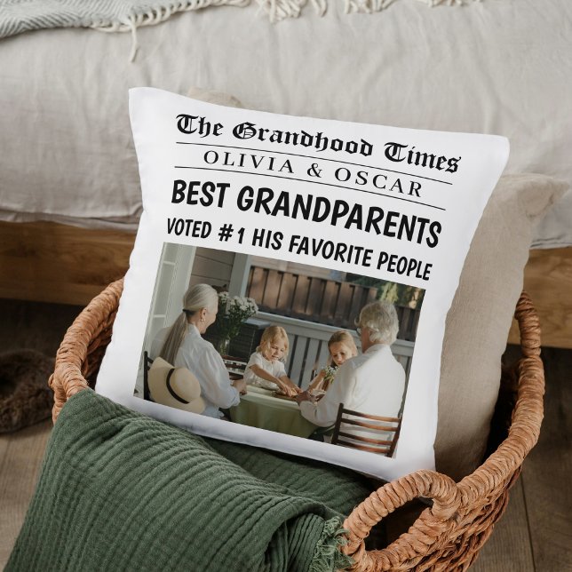 Personlig Newspaper Photo | Bästa farmor Kudde (Skapare uppladdad)
