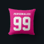 Personlig Nyare rosa sport jersey-nummerkudde Kudde<br><div class="desc">Personlig Nyare rosa sportjersey nummer dekorativ kudde. Anpassadets bakgrund färg. För manar kvinnor och barn. Skapa ditt eget med skolteam namn eller offert för baseboll,  basket,  volleyball,  ishockey,  softball,  fotboll,  fotbollsspelare osv. Dubblans sidade design med anpassningsbar text.</div>