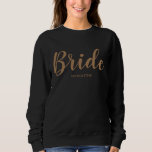 Personlig, översikt t shirt<br><div class="desc">Gör en underbarare gåva till bruden</div>