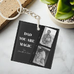 Personlig "Pappa du är magisk" två foto av Far<br><div class="desc">Fira faderskapets magi med vår personlig "Pappa you are Magic" - nyckelkedja! Den här unika designen har en slimmad svart bakgrund, ett omhuldat foto av två far och det hjärtliga budskapet "Pappa You Is Magic". Lägg till en speciell beröring genom att anpassa den med dina barns namn. Den här högkvalitativa...</div>